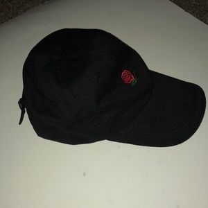 Black hat/ baseball cap with rose